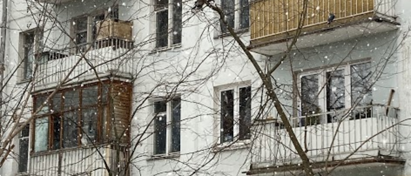 balconies in snow